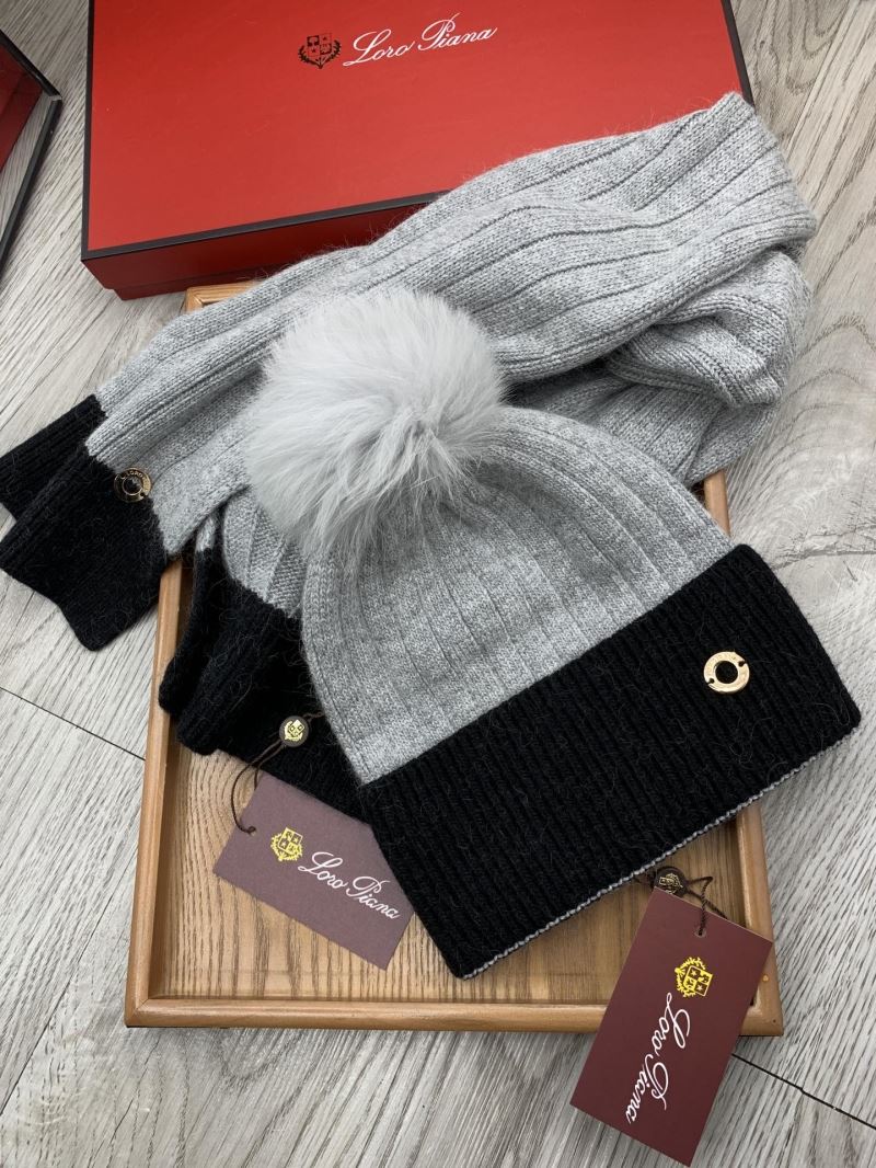 Love Piana Caps Scarfs